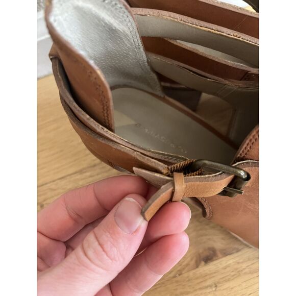 G.H. Bass & Co. Womens Brown Leather Sylvia Ankle Booties 9.5 - Picture 5 of 8